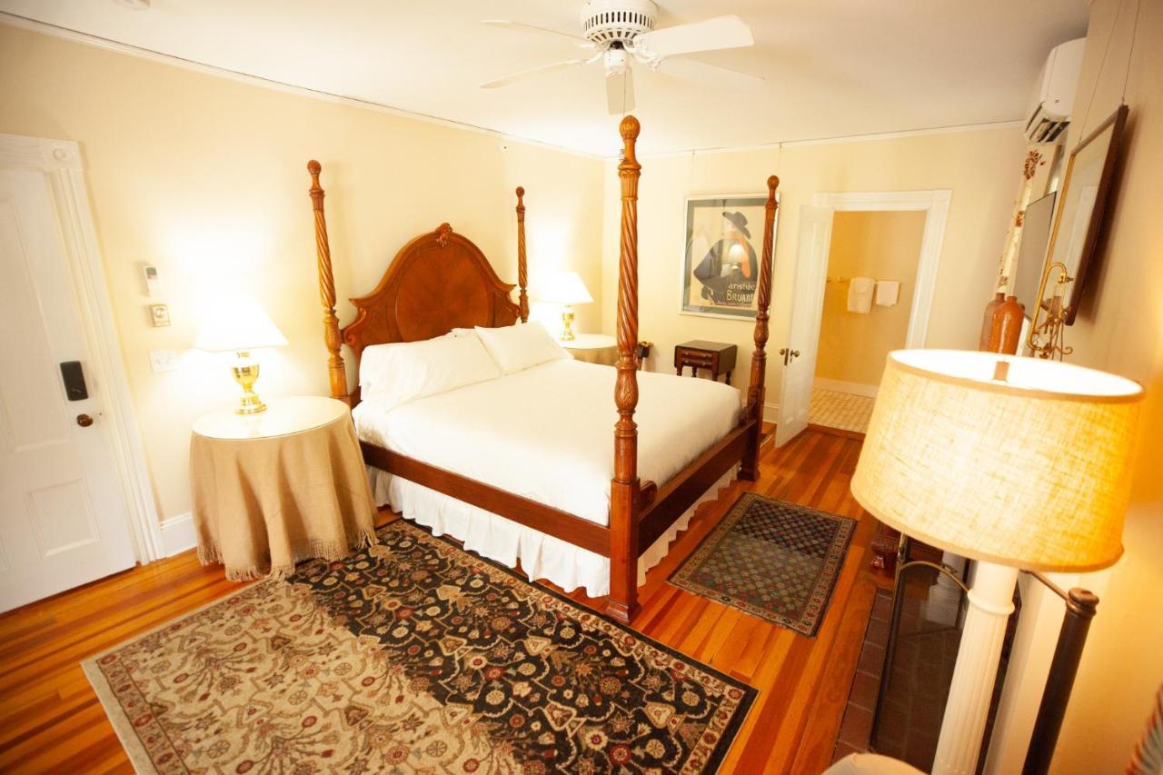 Yellow House Inn บาร์ฮาเบอร์ ภายนอก รูปภาพ