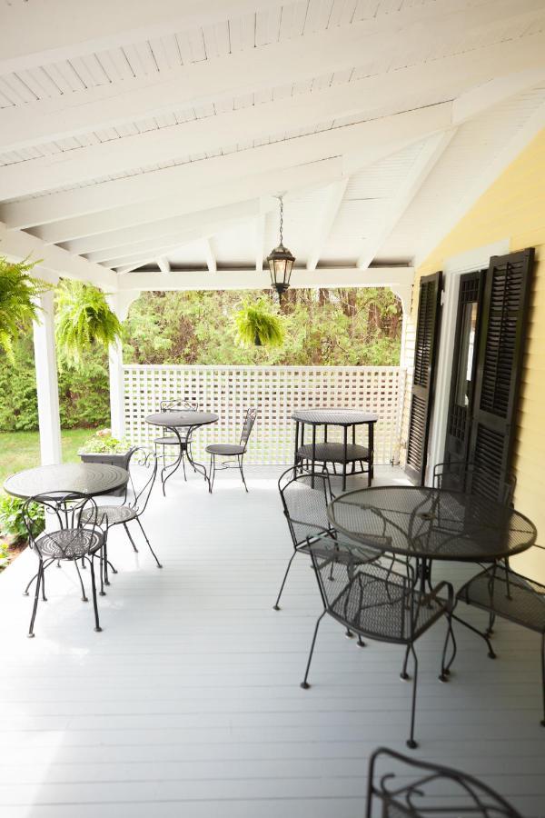 Yellow House Inn บาร์ฮาเบอร์ ภายนอก รูปภาพ