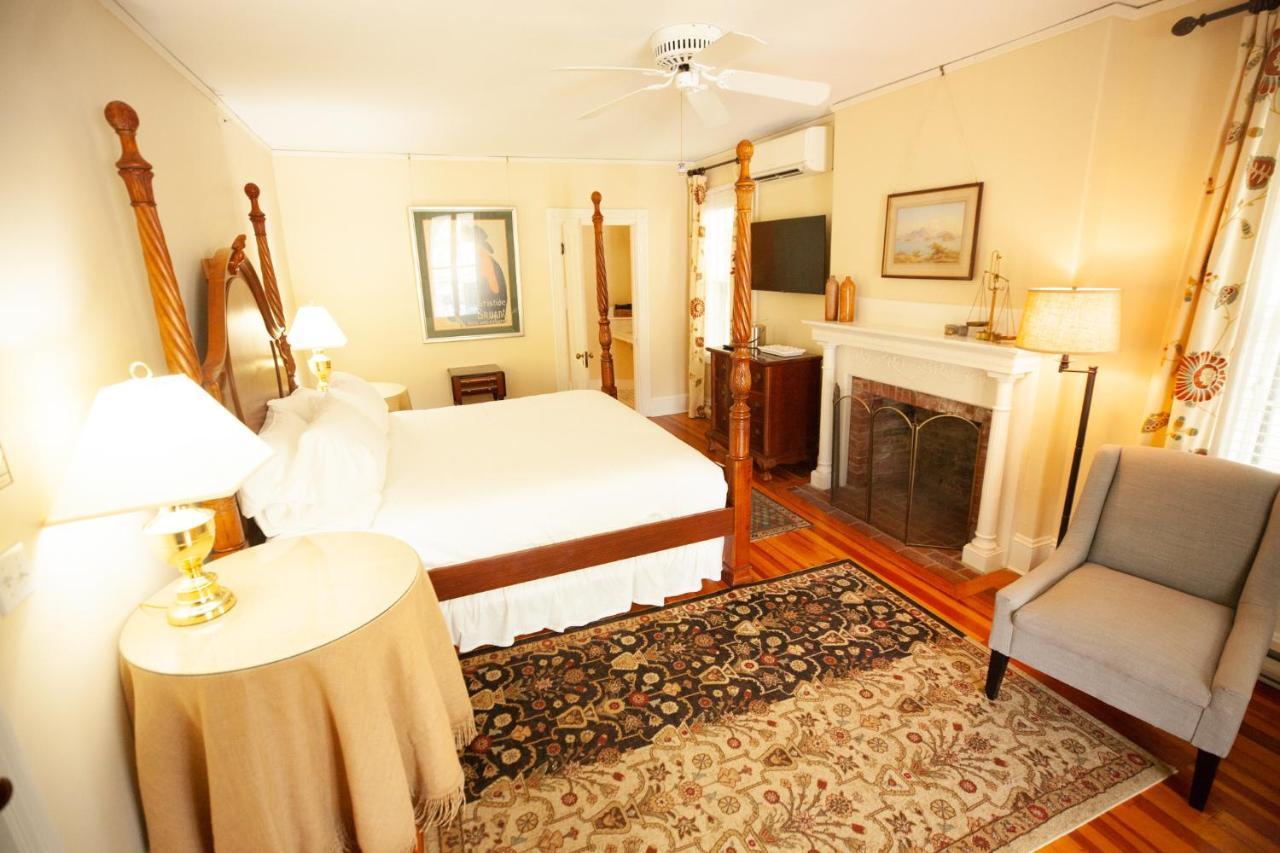 Yellow House Inn บาร์ฮาเบอร์ ภายนอก รูปภาพ